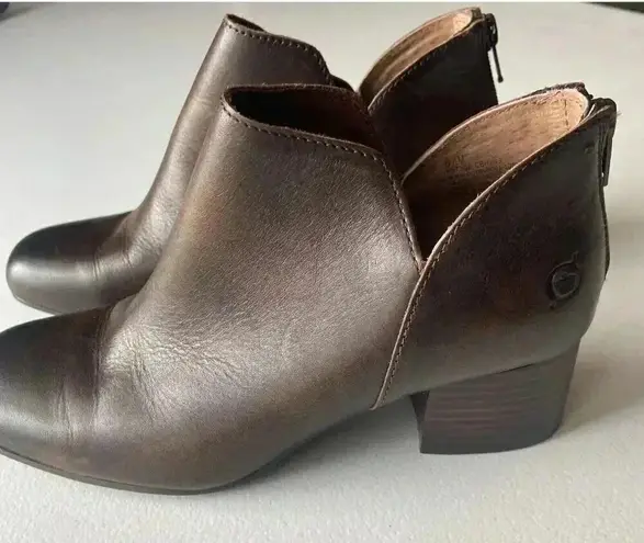 Born Shoes Womens Antonia Back Zip Ankle Bootie 6