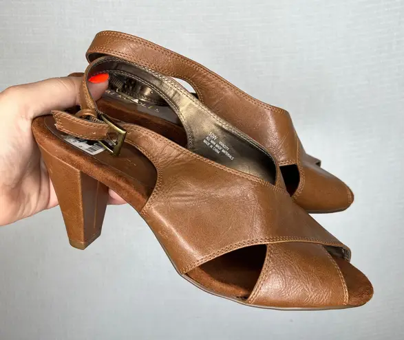 Aerosoles Women's Sandals Size 10W Wide Brown Leather Heel Slingback