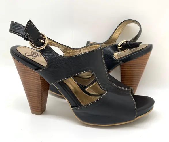 Sofft Black Leather slingback heel Sandal Size 10