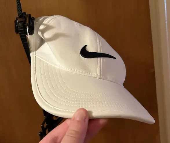 Nike White Golf Hat