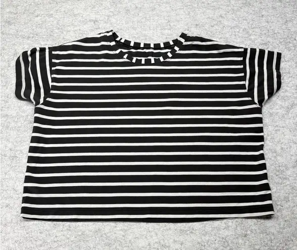 Lululemon Shirt Womens Large Black White Striped Boxy Short Sleeve Tee Athletic