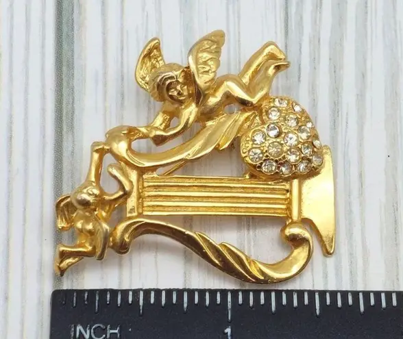 Vintage Gold Tone Harp Brooch Pin Cupid Angels Rhinestone Heart 1.75"