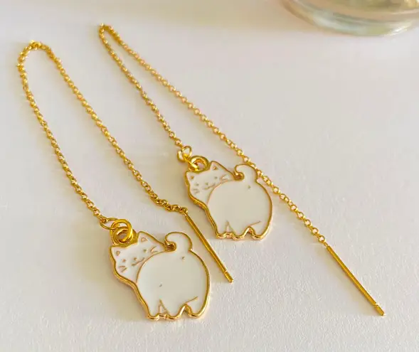 Handmade Kawaii funny white cat threader earrings✨