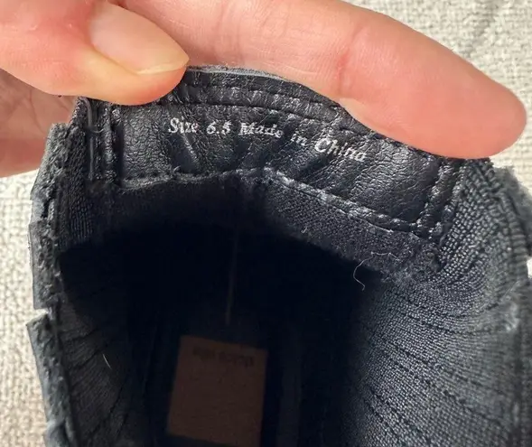 Dolce Vita Black Leather Caster H2O Booties Sz 6.5