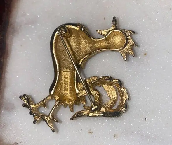 Edwin Pearl Vintage Gold Tone Rooster Brooch Pin With Rhinestones Enamel Detaili Size 2