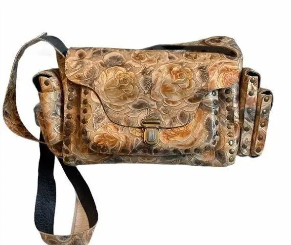 Hand Tooled Studded Floral Leather Crossbo… Tan