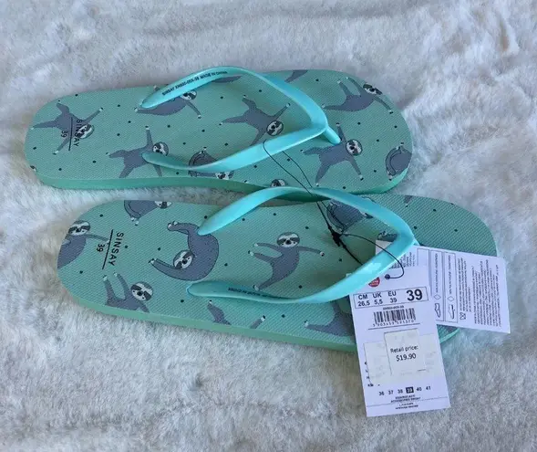 NWT Sloth Motif Flip Flops Size 8.5