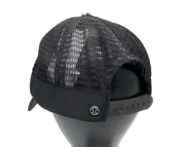 Lululemon  What’SUP Trucker Hat Black Grey White