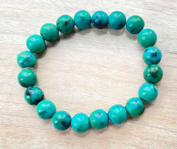 Vivid Stone Stretchy Beaded Bracelet Green