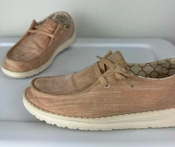 Hey Dude Wendy Sparkling Rose Gold Shoe Sz 7 Womens Loafers