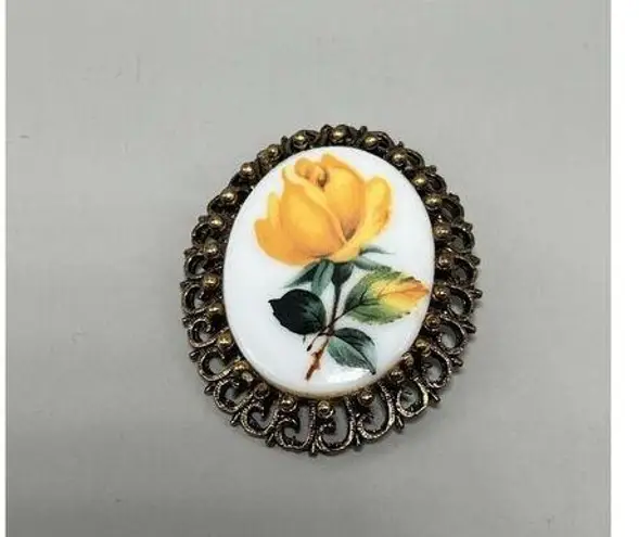 Vintage Brooch Yellow Rose Enamel Frosted Gold