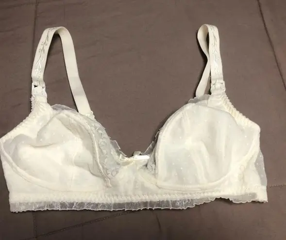 Bravado EUC! 34B/C Designs Sublime Nursing Softcup Bra