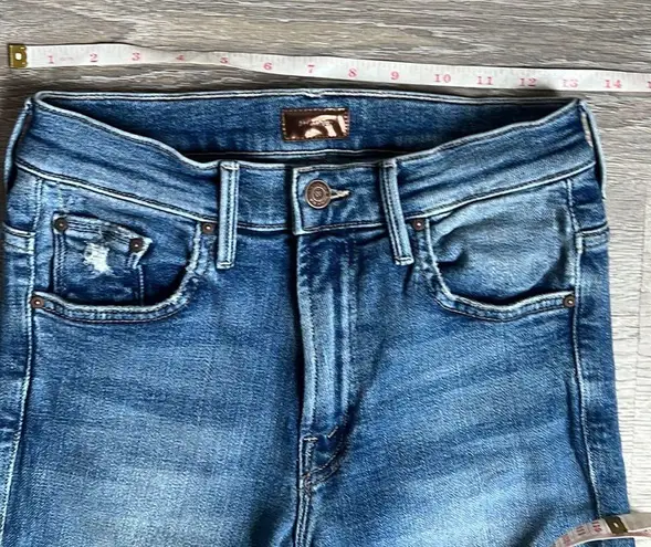 Mother The Insider Crop Step Fray Jeans in Reckless On A Shiny White Vespa Blue Size 24