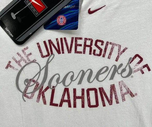 Nike University of Oklahoma  Team Tee Womens M White Red Sooners Graphic T Shirt