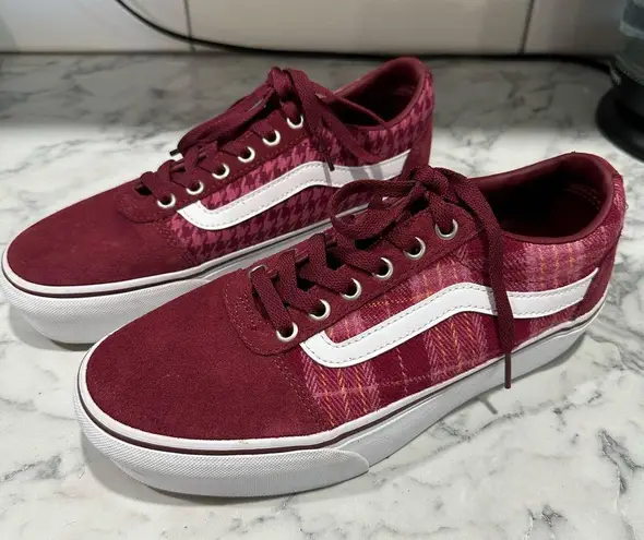 Vans  ward platform plaid red white low-top sneakers women’s size 9