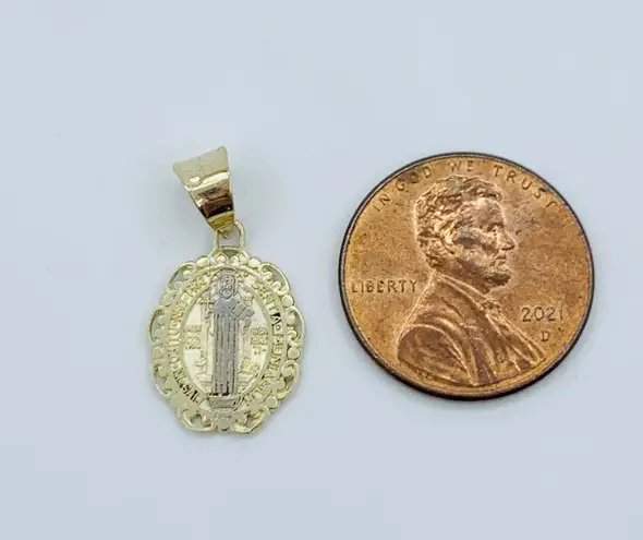 ✨ 10k solid gold pendant San Benito Pendant Small ✨ Pendant St Benedict medallion 13mm ✨