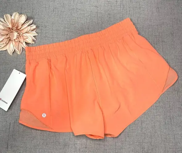 Lululemon  Hotty Hot High Rise Gym Shorts Sunny Coral 12 NWT