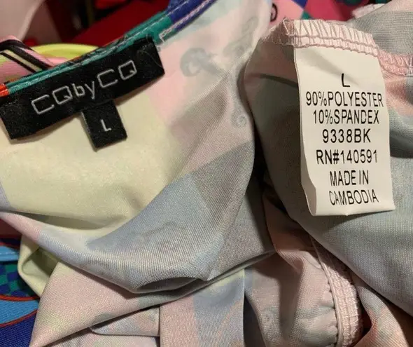 Deep plunge neck colorful bodysuit size L Size L