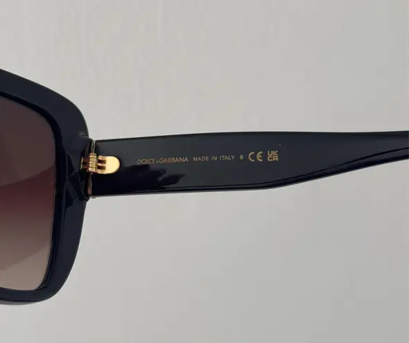Dolce & Gabbana Leopard Print Sunglasses