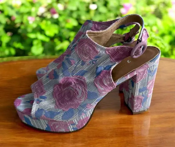 Ashley Stewart Rose Print Platform Slingback Heels Size 11W