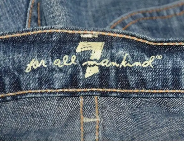 Ladies Seven for All Mankind Wide Leg Crop Vintage Dojo Jeans Size 32 Light Wash Blue