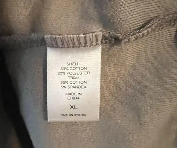 New York and Company Velour Long Sleeve Zip Front Camo Print Sweatshirt Sz XL