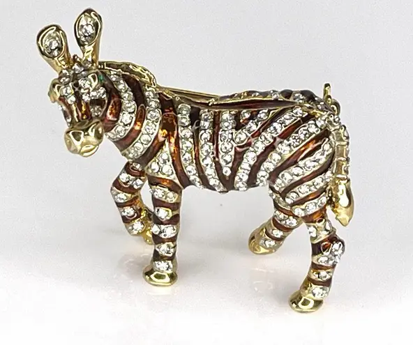 VTG Pave Crystal ZEBRA BROOCH PIN Enameled Gold Standing Zoo Animal Green Eyes