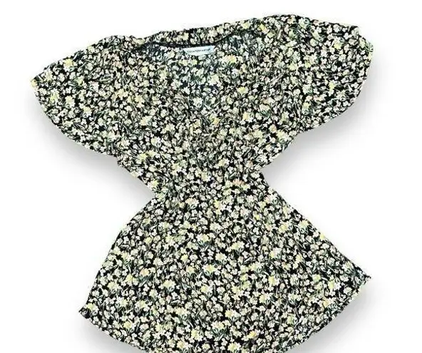 Counterparts women’s floral ruffle blouse - Large