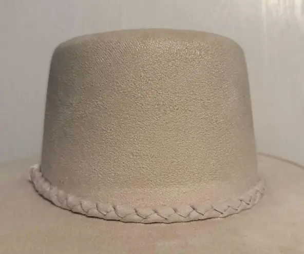 Unisex Beige Wide Brim Boater Hat with Braided Trim size M/L