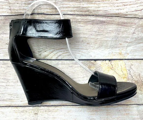 Michael Antonio  Women's Ankle Strap Black Patent Leather Wedge Sandal Size 10