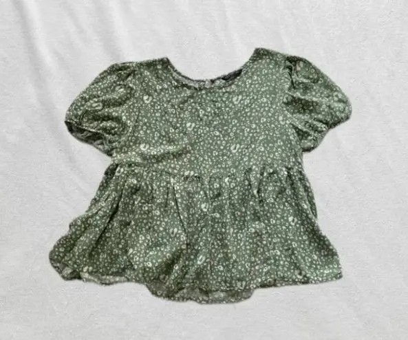 Sage green cheetah print puff sleeve top blouse