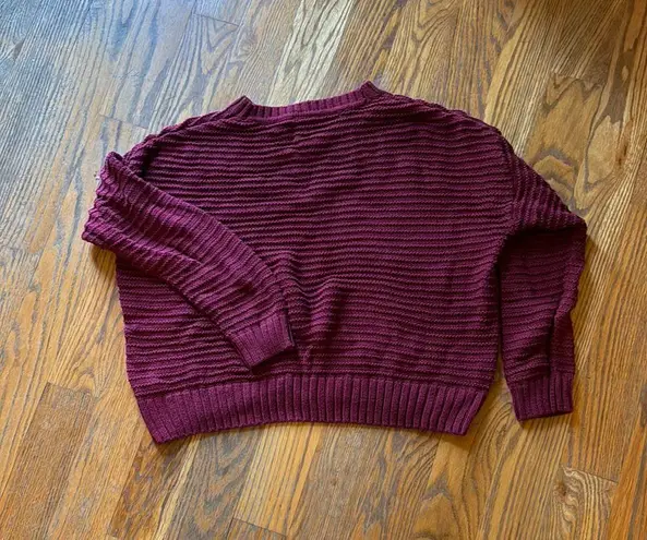 Divided Knitted Cropped Sweater