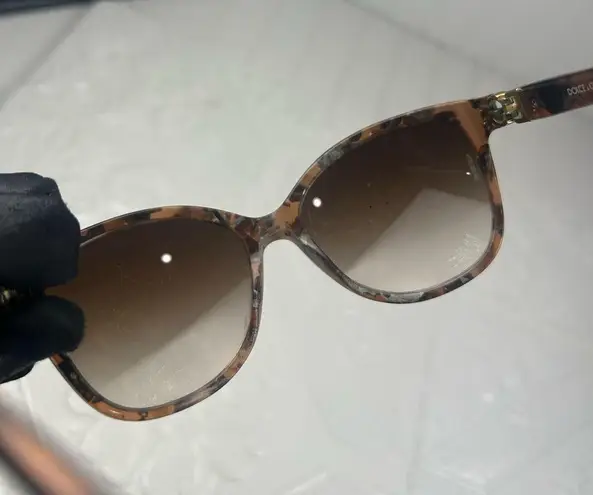 Dolce & Gabbana Womenโs Sunglasses Tortoise Shell Frame Brown Gradient Lenses
