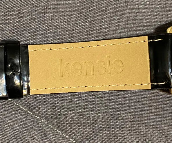 Kensie Women's Black Gold Gear Heart Patent Strap Watch