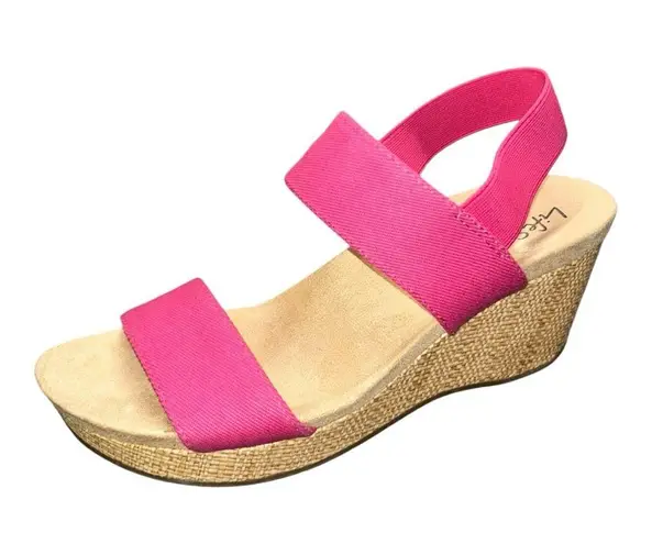 Life Stride Women's, Delta Sandal Raspberry size 7.5 like new with box