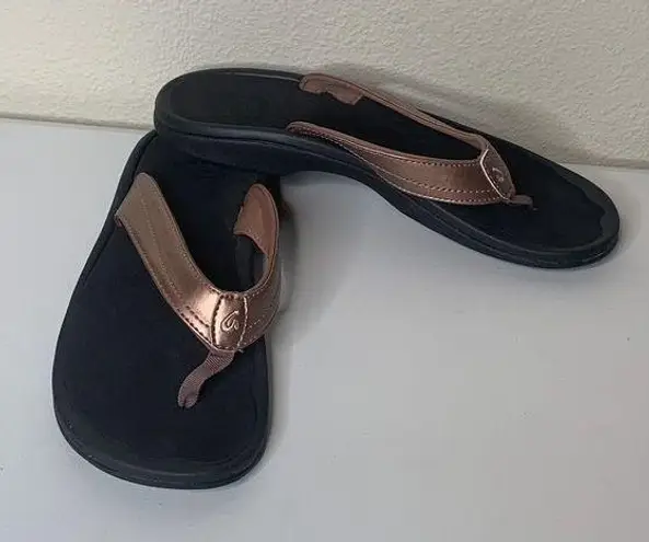 Olukai Rose Gold Pink Women’s Flip Flop Sandals Size 8