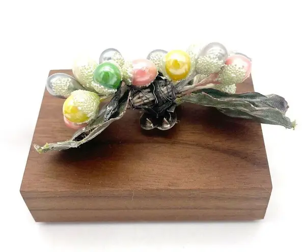 Vintage Shoe Clips Buckles Pastel Faux Pearl Frosted Floral Spray 1940s 1950s Pink