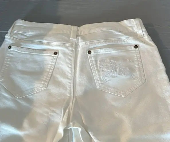 Burberry Woman’s white  capri jeans