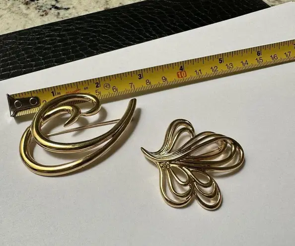 Trifari Lot Of 2 Signed  Gold Tone Brooch Pins Swirl Styles