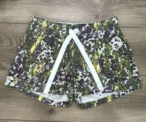 Lululemon  Spring Break Away Shorts Floral Sport White Multi Size 8