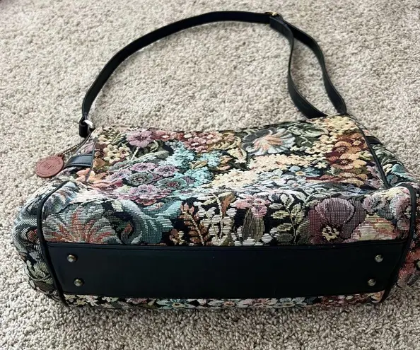 SAS Floral Shoulder Bag Purse Canvas Leather Zip USA Multi Color Tapestry Bag