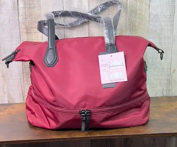 Mondani New York WeekenderTote/Duffle/Gym Bag Holds Sneakers & Yoga Mat …