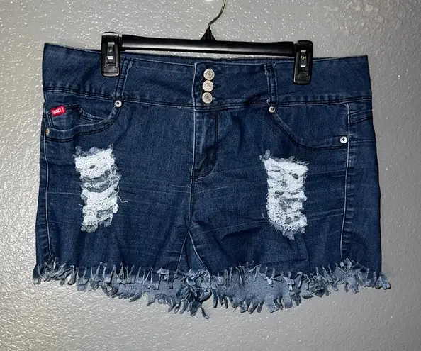 QQMY Women’s Distressed Denim Cutoff Shorts Size 17/18 Blue Fringe Hem