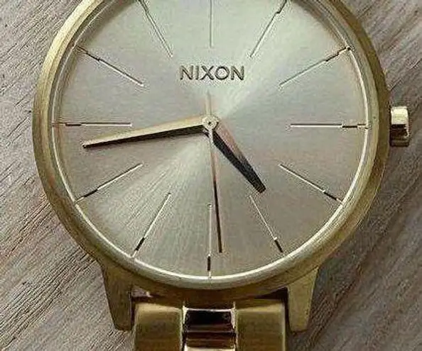 Nixon Watch Movin’ Out The Kensington Gold Tone Dial and Bracelet