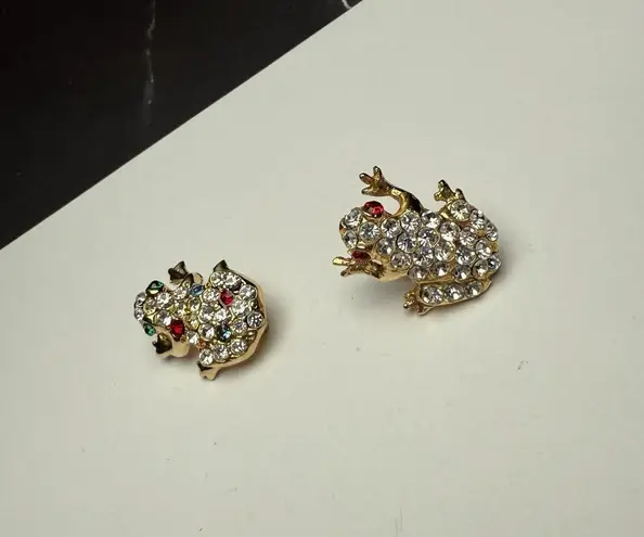 Multi Color Rhinestone Frog Tack Lapel Pin & Brooch Lot Of 2 Gold Tone