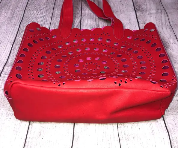 Elizabeth Arden laser cut tote red/purple-pink OS