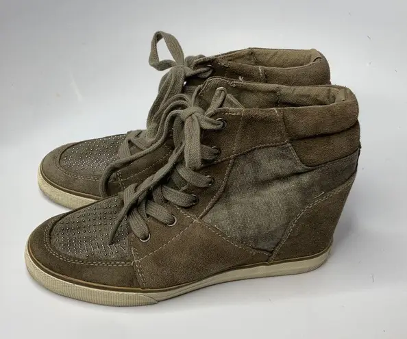 American Eagle  Outfitters wedge sneakers size 7