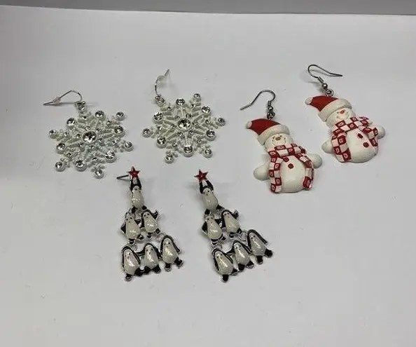 Lot Of 3 Dangle Costume Earrings Pierced Christmas Snowman Snowflake Penguin