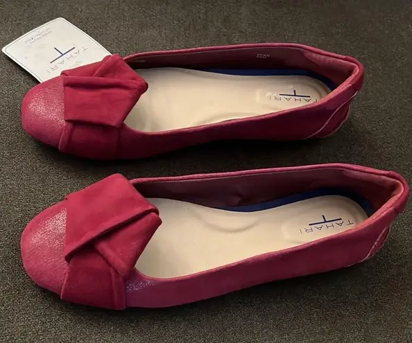 T Tahari Evan Origami Flat- Burgundy Size 6.5