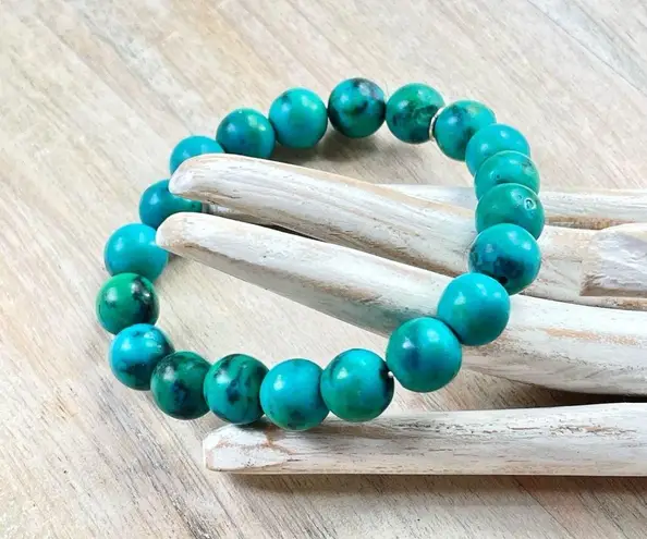 Vivid Stone Stretchy Beaded Bracelet Green